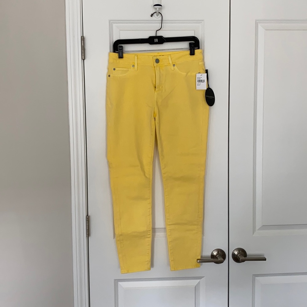 Articles of society Yellow crop pants- Size 28